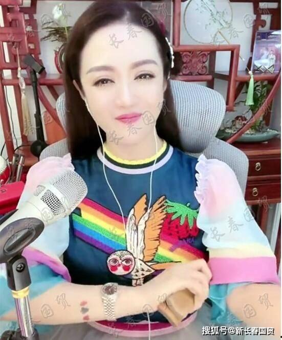 刘能前妻爆料视频,揭秘昔日夫妻恩怨情仇 第1张 刘能前妻爆料视频,揭秘昔日夫妻恩怨情仇 第1张